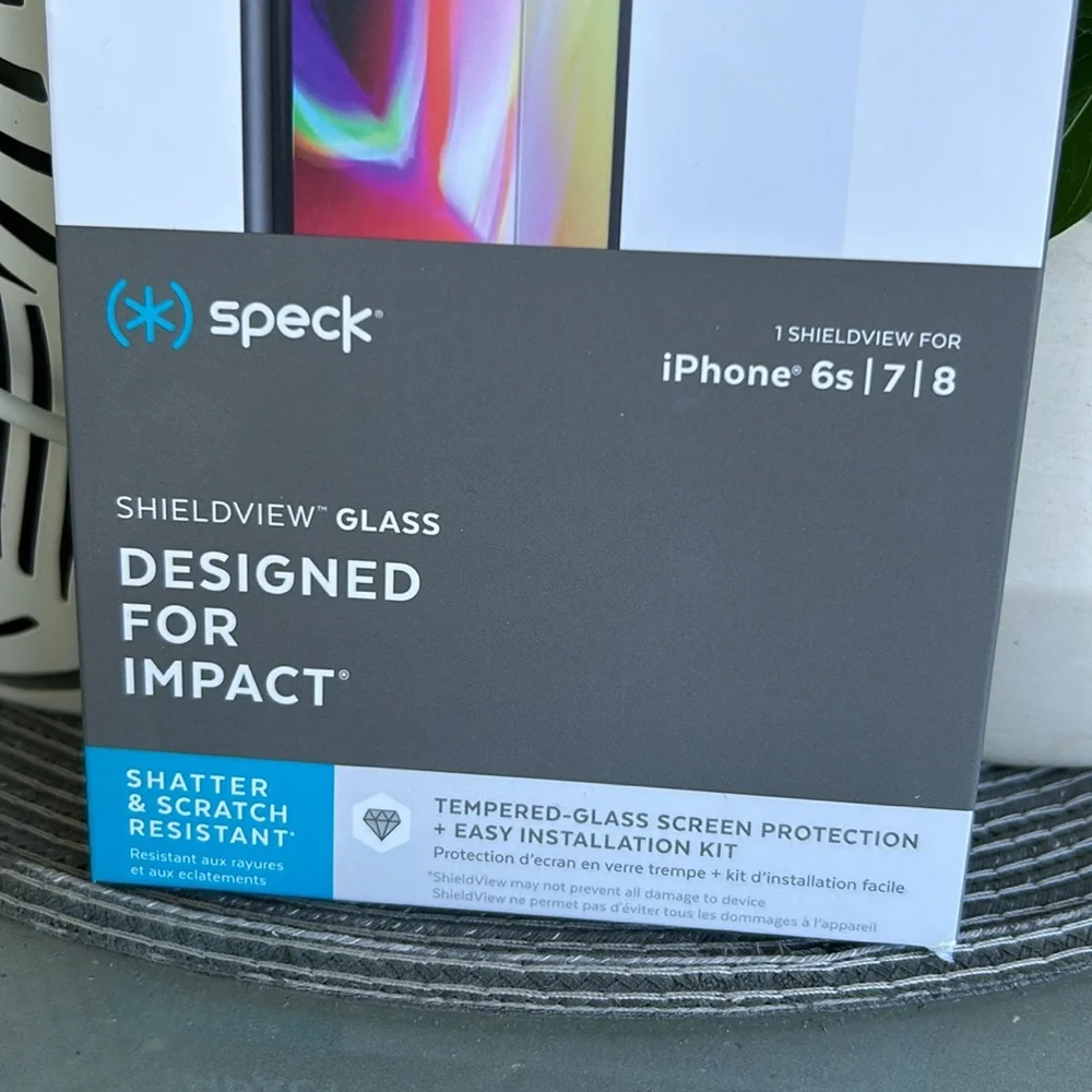 🩶5/$30 Speck Apple iPhone SE / iPhone 8 / iPhone 7 Glass Screen Protector NEW